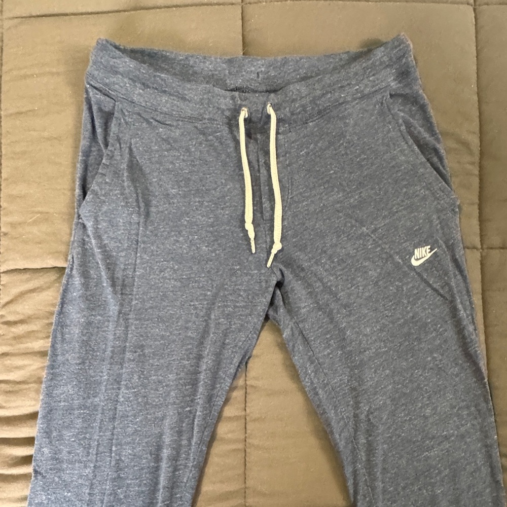NIKE Lightweight Cotton Joggers
